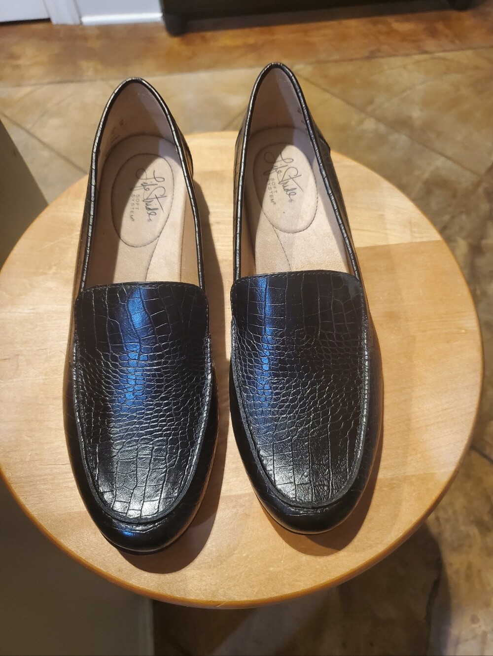 LifeStride Black Croc-Embossed Leather Loafers